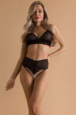 Высокие трусики с доступом, жемчугом и кружевными вставками S/M